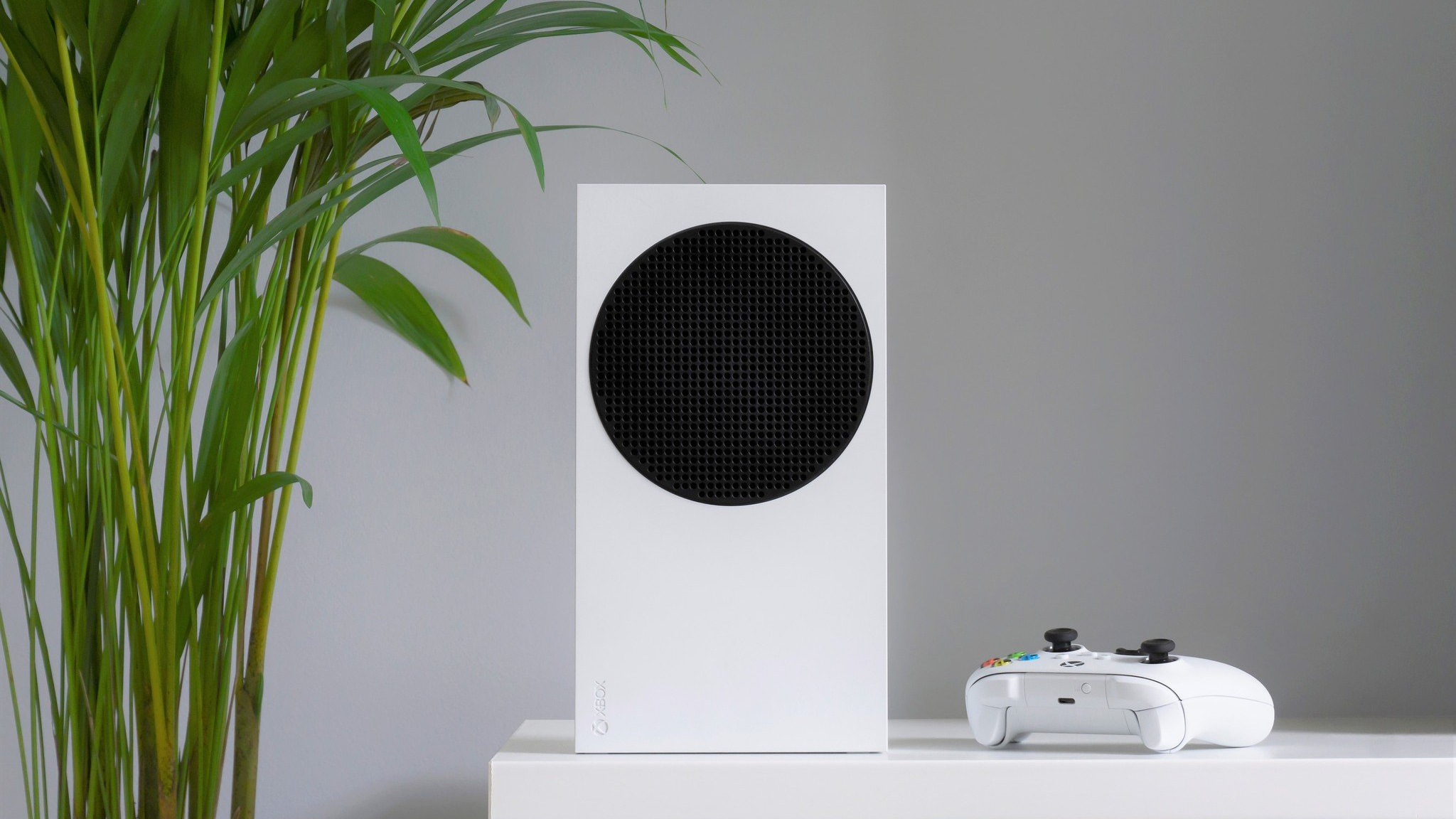 خرید ایکس باکس سری اس: تجربهای هیجانانگیز در دنیای بازیهای ویدیویی